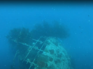 Maldives - Relitto Di Una Nave - Ship Wreck - Intotheblue.it